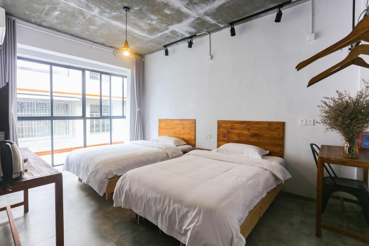 Hostel Geographer Zhangjiajie Exteriör bild