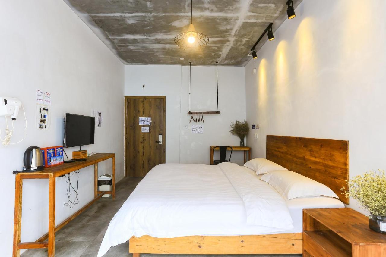 Hostel Geographer Zhangjiajie Exteriör bild
